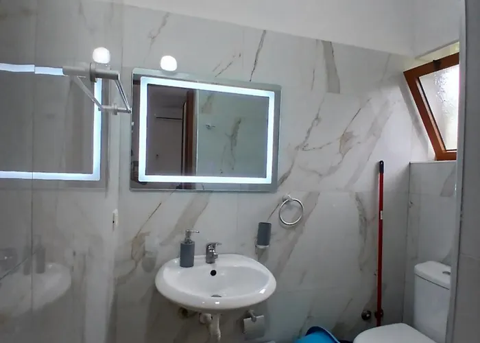 Damir 게스트하우스 3*