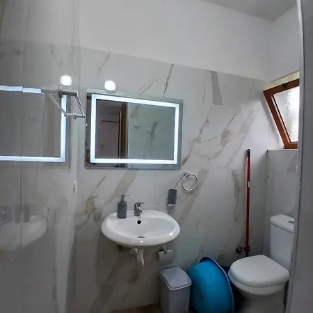 Damir Guest house *