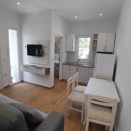 Guest house Damir